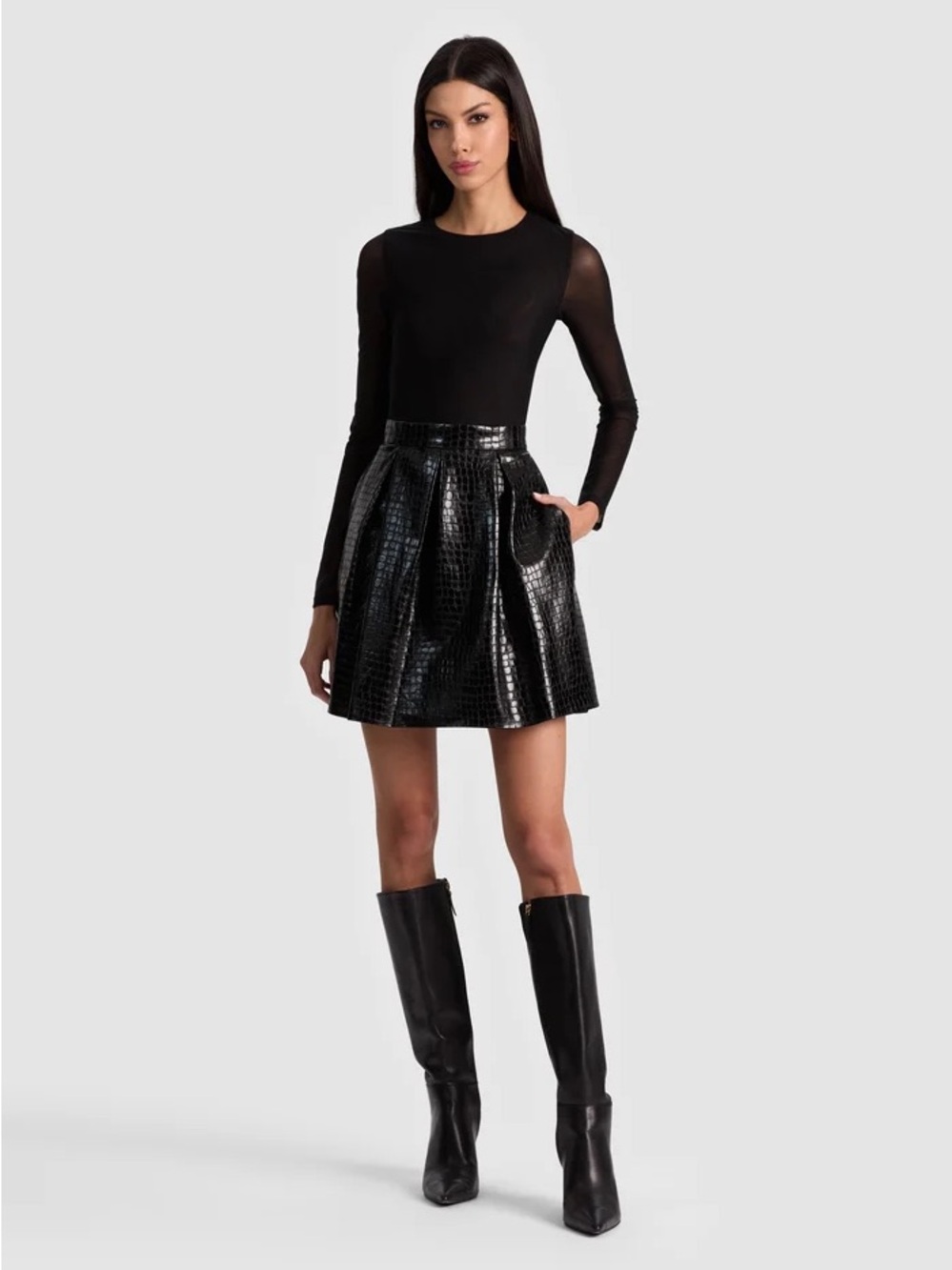 Alice+Olivia CHARA VEGAN MINI DRESS Size 2 - Picture 6 of 11